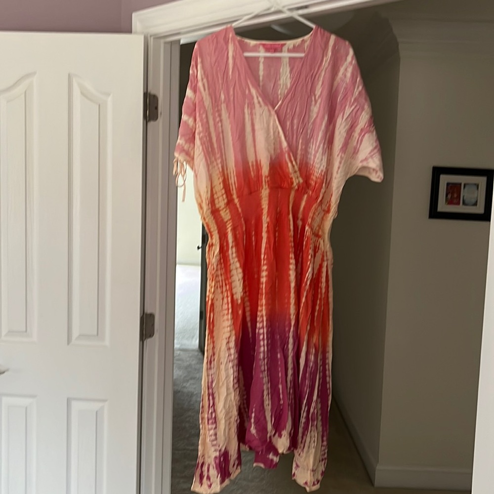 Simply perfect spring/summer dress.